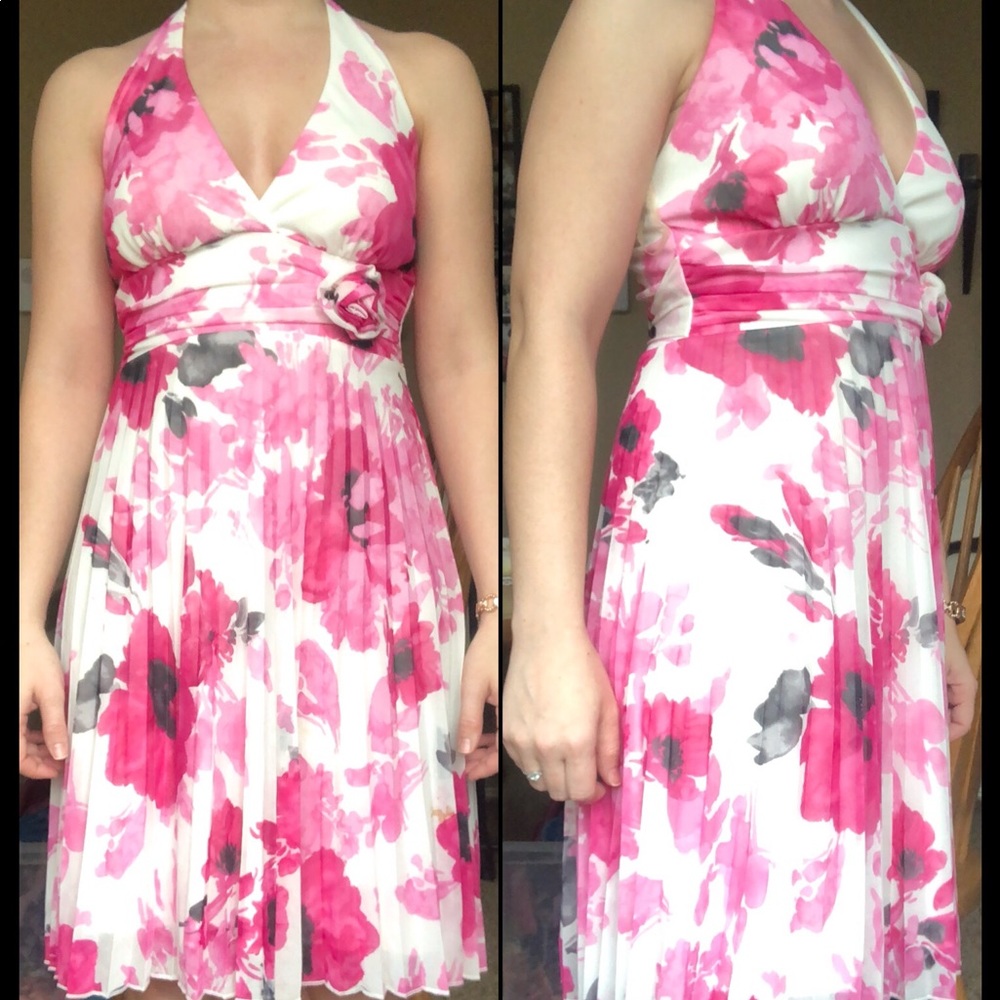 Halter dress - Picture 5 of 6